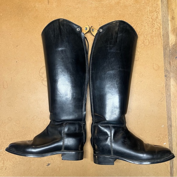 Ariat Maestro Pro Dress Boots. - Picture 16 of 16